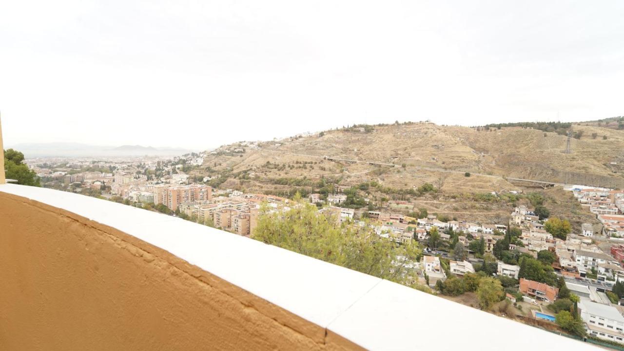 Mazza Aparts Appartamento Granada Esterno foto