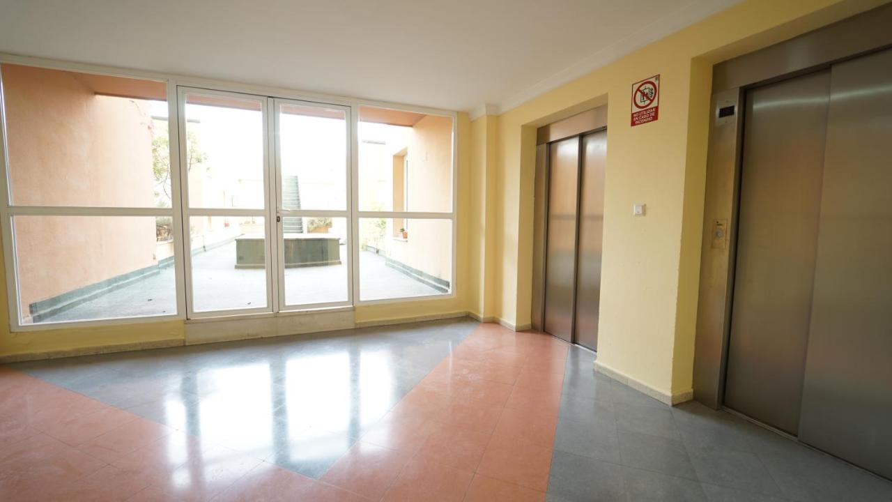 Mazza Aparts Appartamento Granada Esterno foto